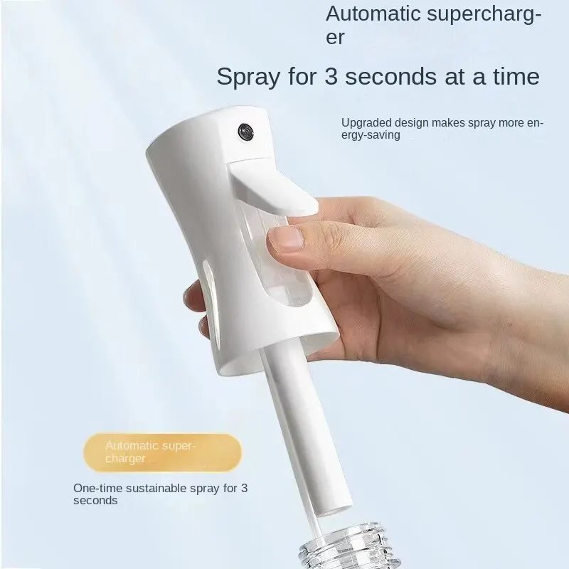 Druk op de spuitfles Continue  - Sports Equipment Disinfectant Spray recensie en prijs